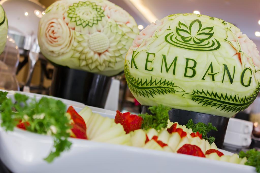 Kembang Hotel Cihampelas Bandung Exterior photo